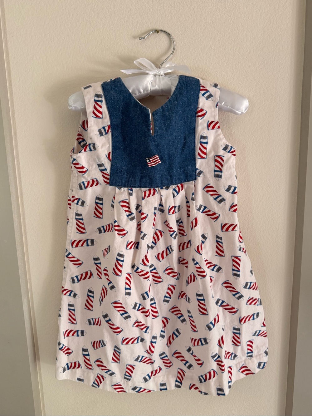 Vintage 4t Girls' Handmade White Patriotic Print Sundress with Denim and Button